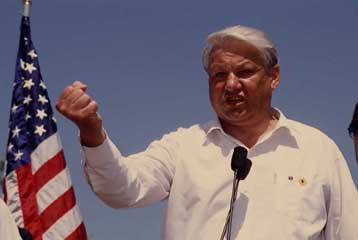 Γέλτσιν συμβουλεύει Πούτιν εν όψει της συνάντησης με τον Μπους