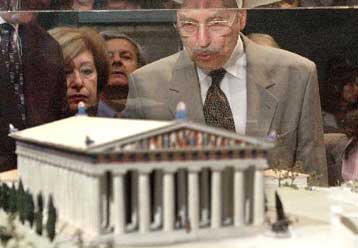 Η σύγχρονη ελληνική φωτογραφία εκτίθεται στο Μουσείο του Οντάριο