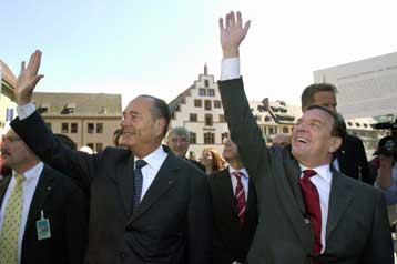 Το μέλλον της Ευρώπης, η κρίση στην ΠΓΔΜ αλλά και το… Airbus στη γαλλογερμανική συνάντηση κορυφής