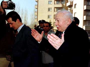 Την απαγόρευση του ισλαμιστικού Κόμματος της Αρετής συζητά το Συνταγματικό Δικαστήριο της Τουρκίας