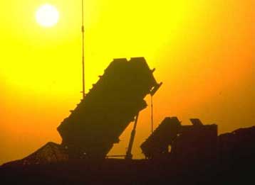 Ετοιμάζεται για… ντιμπέιτ περί αντιπυραυλικής ασπίδας ο Μπους στην Ευρώπη