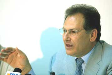 Νομάρχες και δήμαρχοι αρμόδιοι για αυθαίρετα και εφαρμογή της πολεοδομικής νομοθεσίας