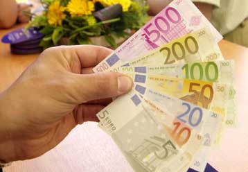 Επτά προβλήματα για τη σταθερότητα της ελληνικής οικονομίας