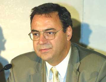 Αντίθετος με την «αριστερή στροφή» του ΠΑΣΟΚ ο Ν.Χριστοδουλάκης