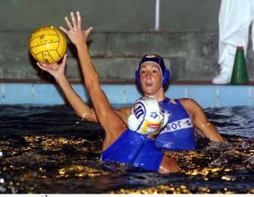 Θετικό ξεκίνημα για τις γυναίκες του πόλο, 7-4 την Ισπανία στη Βαρκελώνη