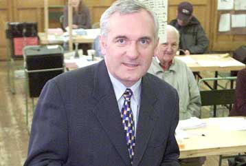 «Όχι» των Ιρλανδών στη Συνθήκη της Νίκαιας, σύμφωνα με τα πρώτα αποτελέσματα του δημοψηφίσματος