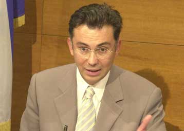 Για δικαίωση της ΝΔ στο θέμα λειτουργίας των ραδιοσταθμών κάνει λόγο ο Θ.Ρουσόπουλος