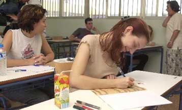 Οι… διανοούμενοι προβλημάτισαν τους μαθητές της Γ Λυκείου που εξετάστηκαν στην Έκθεση