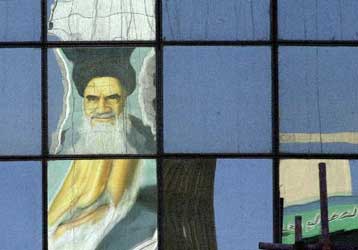 Επικρατέστερος υποψήφιος ο Χαταμί στις προεδρικές εκλογές του Ιράν την Παρασκευή