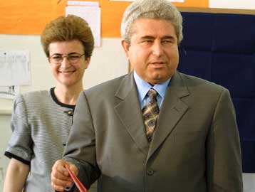 Ο Δημήτρης Χριστόφιας νέος πρόεδρος της Κυπριακής Βουλής