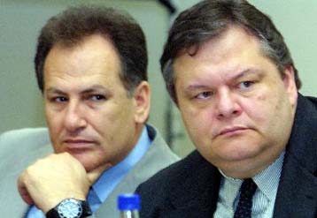 Χωρίς αποτέλεσμα η συνάντηση ξενοδόχων με Λαλιώτη και Βενιζέλο