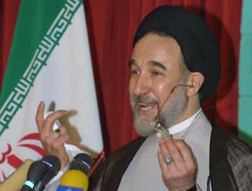 Κανένας συμβιβασμός με τους σκληροπυρηνικούς, δηλώνει ο Χαταμί λίγο πριν από τις ιρανικές εκλογές