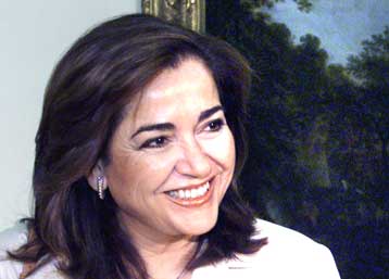 «Πρόκληση» θεωρεί το Δήμο Αθηναίων η Μπακογιάννη, τονίζοντας ότι θα εξαντλήσει τη θητεία της αν εκλε