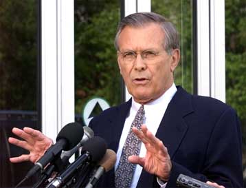 Την άρση του τουρκικού βέτο στον ευρωστρατό θα συζητήσει ο υπουργός Αμυνας των ΗΠΑ