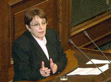 Όρους πολιτικών συμμαχιών έθεσε το ΚΚΕ – Αποστασιοποίηση του ΔΗΚΚΙ από το «Χώρο Διαλόγου»