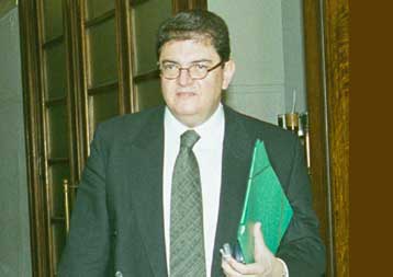 Μόνο το υπ. Μεταφορών κατέθεσε τριετές σχέδιο – Νέα προθεσμία από το Γενικό Λογιστήριο