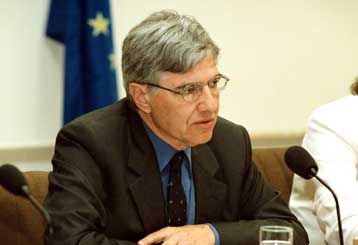 Eφαρμογή του κεφαλαιοποιητικού συστήματος προτείνει ο Γιαννίτσης για το ασφαλιστικό