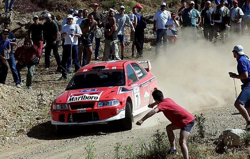 48ο Ράλι Ακρόπολις-2ο Σκέλος, 8η ΕΔ – Καρούτες I: 2η πρωτιά για τον F.Delecour, ανεβαίνει ο T.Maki