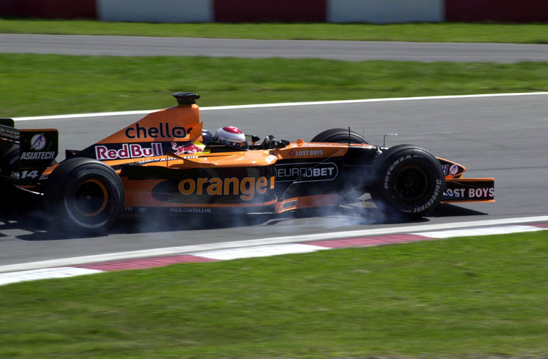 Χωρίς τους κινητήρες της Asiatech η Arrows το 2002