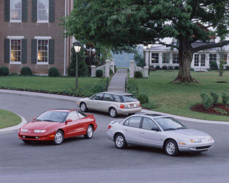 Nέα μικρά επιβατικά από την GM το 2004