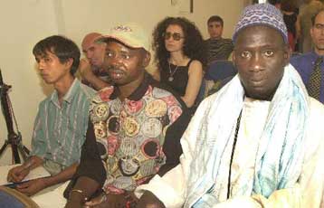 Παράταση έως τις 7 Σεπτεμβρίου για τη νομιμοποίηση των μεταναστών