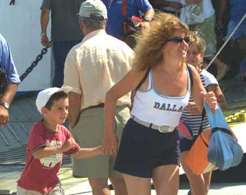 Νέος τριψήφιος τηλεφωνικός αριθμός σε αρωγή των τουριστών