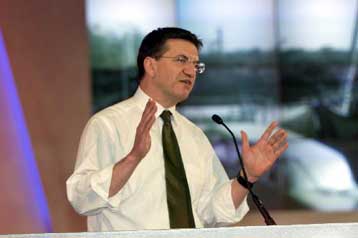 Προτάσεις για την αξιολόγηση του εκπαιδευτικού έργου ζήτησε ο υπουργός Παιδείας