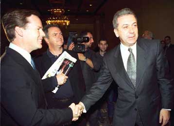 Αποχαιρετιστήρια επίσκεψη του Αμερικανού πρέσβη στο Δήμαρχο Αθηναίων