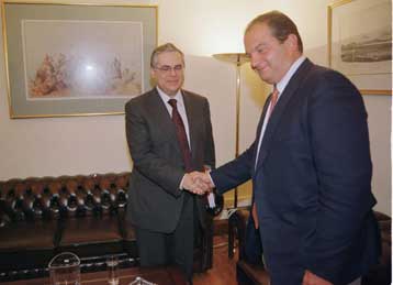 Επιβεβαιώνονται οι ανησυχίες μας για την πορεία της οικονομίας, λέει ο πρόεδρος της ΝΔ