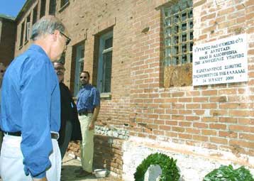 Μνημείο δημοκρατίας το κολαστήριο της Γυάρου, κατά τον Κ.Σημίτη