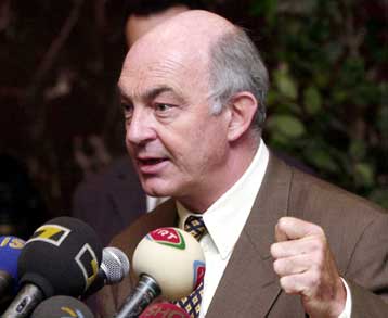 Αλλαγές στο τουρκικό πρόγραμμα σταθερότητας προανήγγειλε ο Κ.Ντερβίς