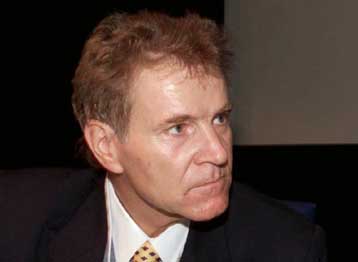 Ο  Ντένις Όσβαλντ ο νέος πρόεδρος της Συντονιστικής Επιτροπής της ΔΟΕ