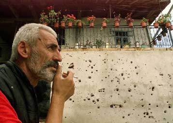 Νέες συμπλοκές μεταξύ του στρατού και των Αλβανών ανταρτών στα βόρεια της ΠΓΔΜ