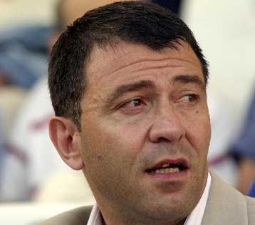 Προετοιμασία και φιλικά έως τις 4 Αυγούστου για το «θρύλο», που αναχώρησε για Αυστρία