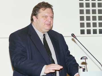 Απεργούν την Παρασκευή οι υπάλληλοι του ΥΠΠΟ για το επίδομα πολιτιστικής επιμόρφωσης