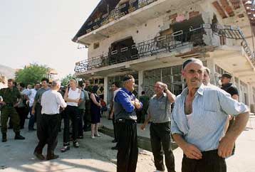 Κατηγορηματικά απορρίπτει η κυβέρνηση της ΠΓΔΜ διεκδικήσεις των Αλβανών