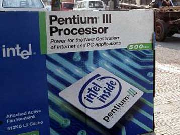 Φθηνότεροι οι Pentium III για φορητούς και επιτραπέζιους υπολογιστές