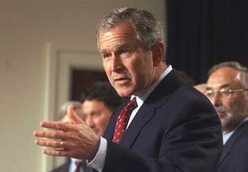 Τη νομιμοποίηση των Μεξικανών λαθρομεταναστών που ζουν στις ΗΠΑ μελετά ο Αμερικανός πρόεδρος