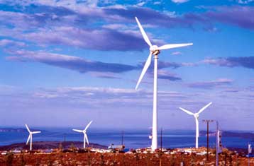 Υπογράφτηκαν 38 νέες άδειες για ήπιες μορφές ηλεκτρικής ενέργειας