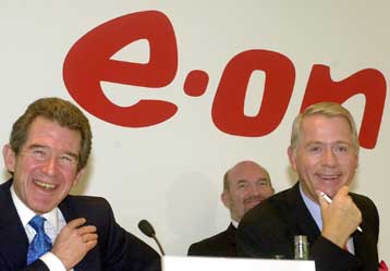 Η BP εξαγοράζει την Ε.ΟΝ και τη γερμανική αλυσίδα πρατηρίων καυσίμων Αral