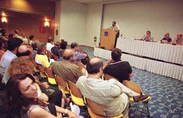 «Χολωμένη» η Ομοσπονδία των γιατρών του ΙΚΑ με τους συναδέλφους τους Αθηνών και Πειραιά