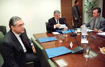 Ανάπτυξη 4,5% και πληθωρισμό στο 3% «βλέπει» ο διοικητής της ΤτΕ