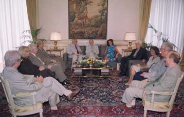 Με τους ευρωβουλευτές του ΠΑΣΟΚ συναντήθηκε ο Κώστας Σημίτης