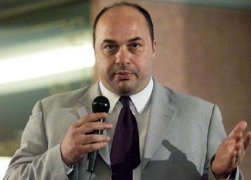 Δύο ακόμα ξένους δοκιμάζουν στον Πανιώνιο