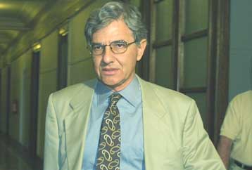 Αναστέλλονται οι απεργιακές κινητοποιήσεις των υπαλλήλων του ΙΚΑ