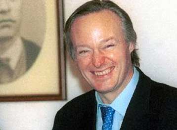 Δεν θα καθίσει τελικά στο εδώλιο ο Ισπανός υπουργός Εξωτερικών