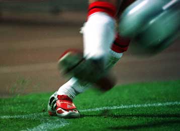 Οι «πρωταθλητές των φτωχών» διεκδικούν θέση στο Champions League