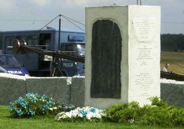 Συγγνώμη του Πολωνού προέδρου για τη δολοφονία 1.600 Εβραίων