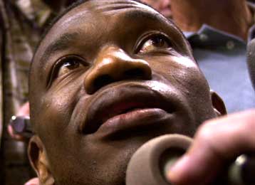 Στον «πύργο» Μουτόμπο θα στηρίζονται για άλλα πέντε χρόνια οι Σίξερς