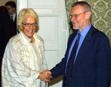 Παραιτήσεις κυβερνητικών στελεχών προκάλεσε η επίσκεψη Ντελ Πόντε στο Ζάγκρεμπ